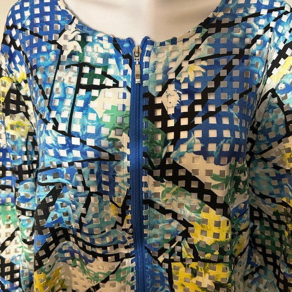 Women’s Multicolored Mesh Jacket - Picture 3 of 10